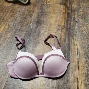 Incredible by Victoria’s Secret lined Demi 34B